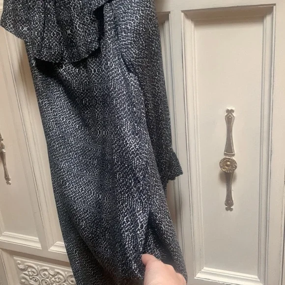 Anthropologie Velvet by Graham & Spencer Black Print One Shoulder Shift Dress S - Picture 9 of 16